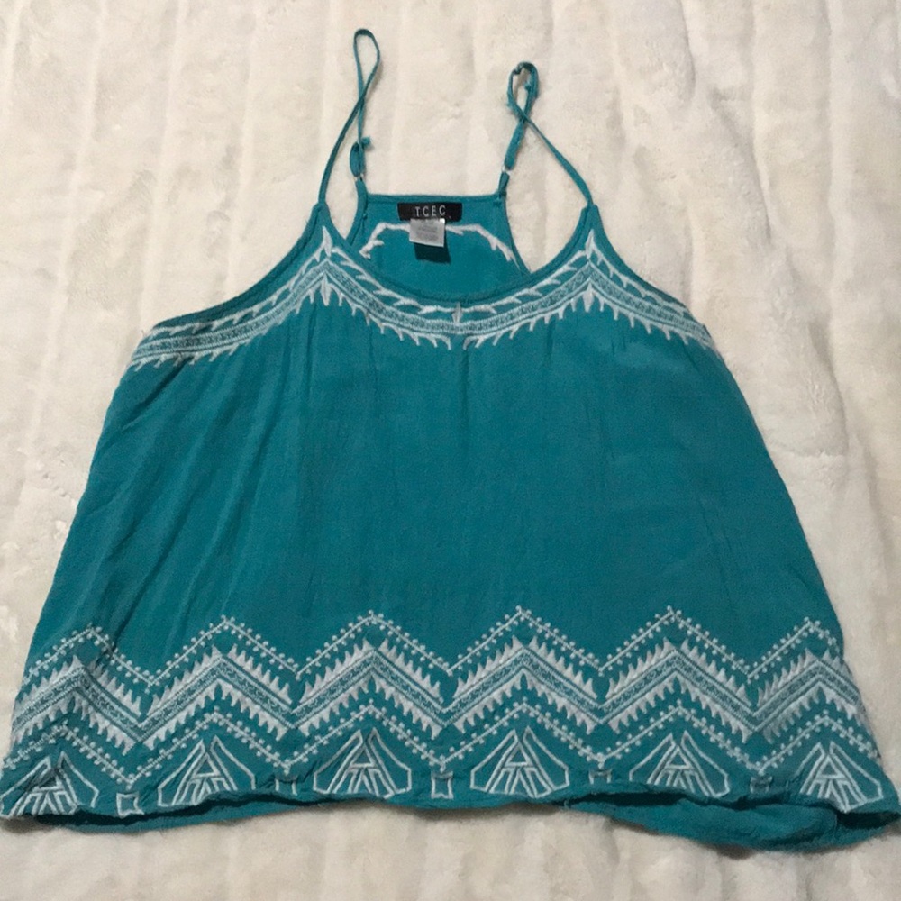 Crop top tank top